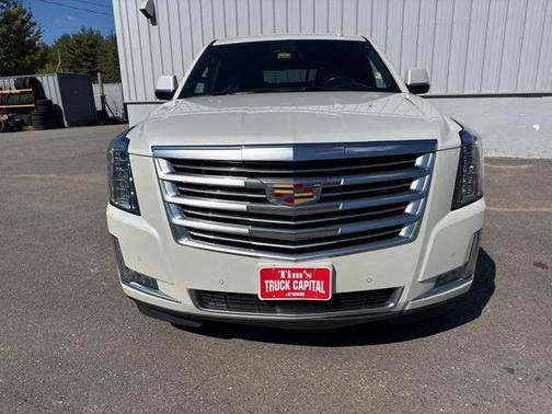 2017 Cadillac Escalade Platinum