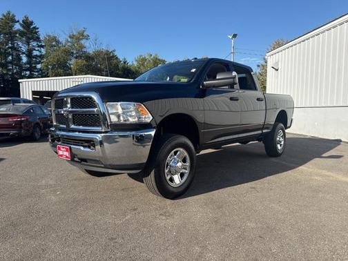 2018 RAM 2500 Tradesman Crew Cab 4x4 6'4' Box