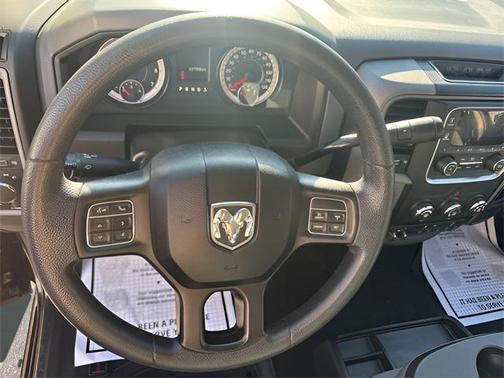 2018 RAM 2500 Tradesman Crew Cab 4x4 6'4' Box