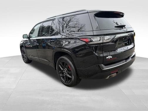 Mosaic Black Metallic 2020 Chevrolet Traverse Premier