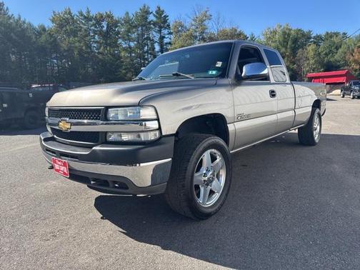 2001 Chevrolet Silverado 2500 LS H/D Extended Cab