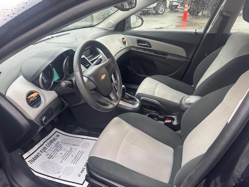 2011 Chevrolet Cruze LS