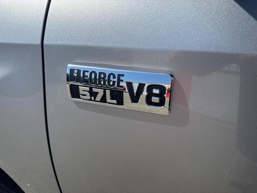 2015 Toyota Tundra SR5