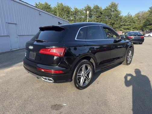2018 Audi SQ5 3.0T Premium Plus