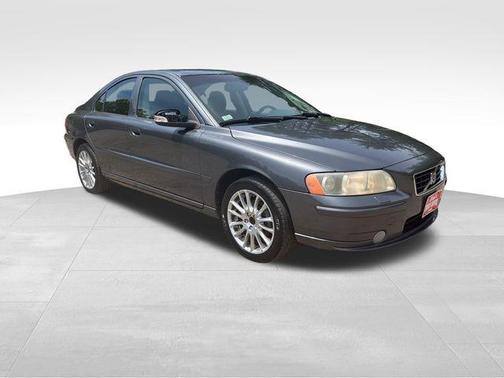 Gray 2008 Volvo S60 2.5T