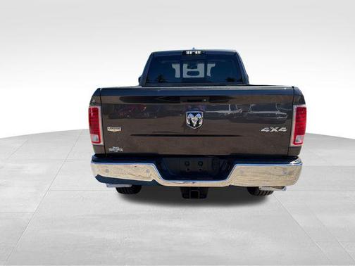 Granite Crystal Metallic Clearcoat 2017 RAM 2500 Laramie Crew Cab 4x4 6'4' Box