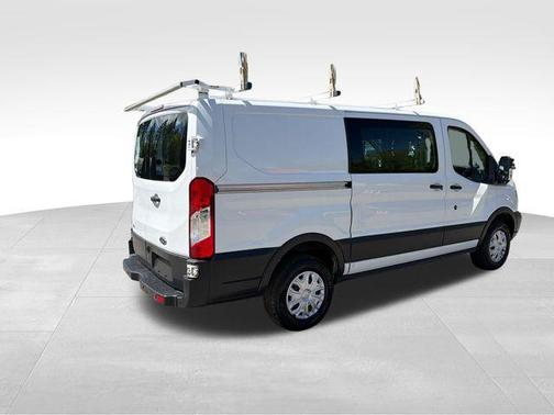 Oxford White 2016 Ford Transit-250 Base