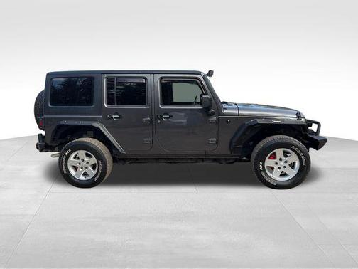 Granite Crystal Metallic Clearcoat 2017 Jeep Wrangler Unlimited Sport RHD