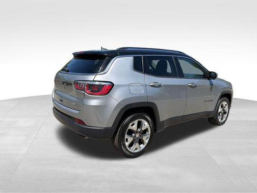Billet Silver Metallic Clearcoat 2018 Jeep Compass Limited