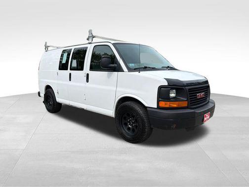 Summit White 2011 GMC Savana 1500 Work Van