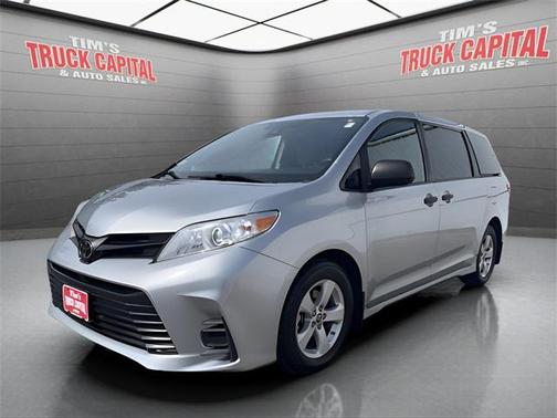 2020 Toyota Sienna SE