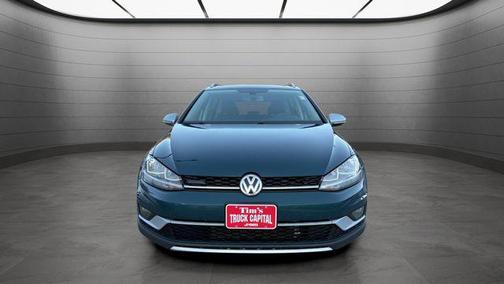 2018 Volkswagen Golf Alltrack TSI S