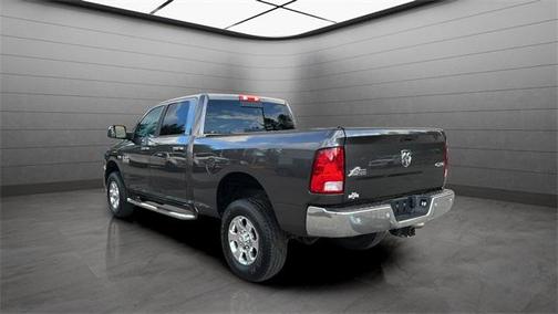 2018 RAM 2500 Big Horn Crew Cab 4x4 6'4' Box
