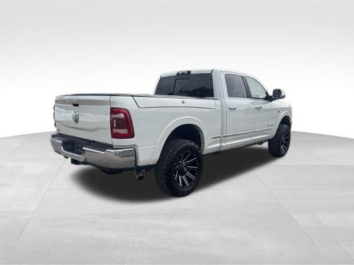 2019 RAM 2500 Limited Crew Cab 4x4 6'4' Box