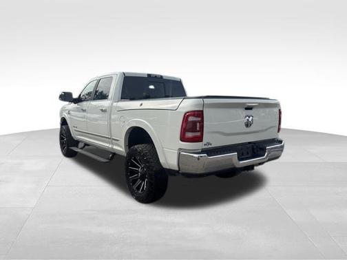 2019 RAM 2500 Limited Crew Cab 4x4 6'4' Box