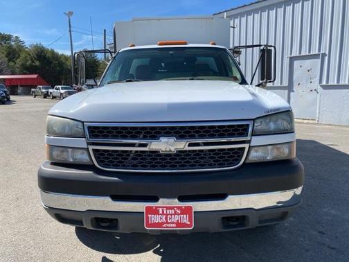 2005 Chevrolet Silverado 3500 Work Truck