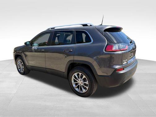 Granite Crystal Metallic Clearcoat 2021 Jeep Cherokee Latitude Plus