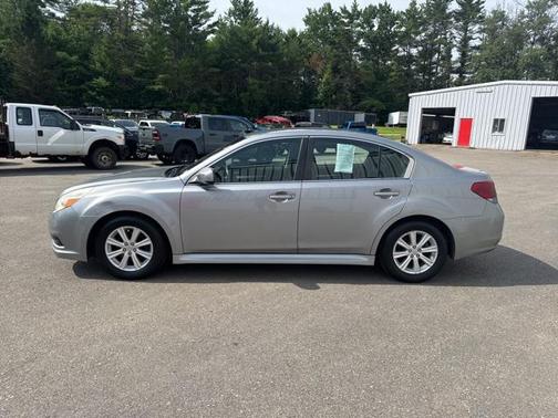 2010 Subaru Legacy Premium