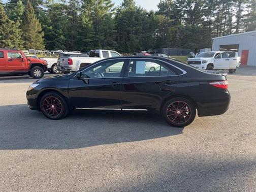 2017 Toyota Camry XLE
