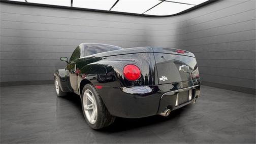 2004 Chevrolet SSR Base