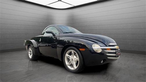 2004 Chevrolet SSR Base