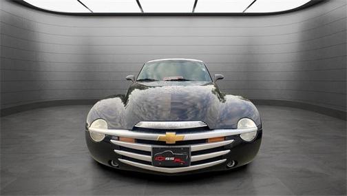 2004 Chevrolet SSR Base
