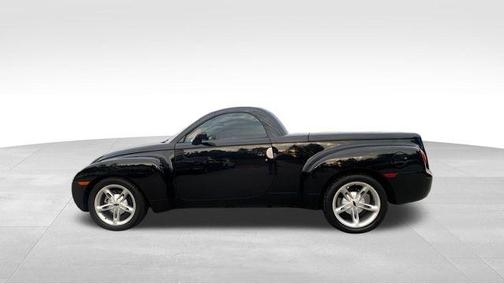 2004 Chevrolet SSR Base