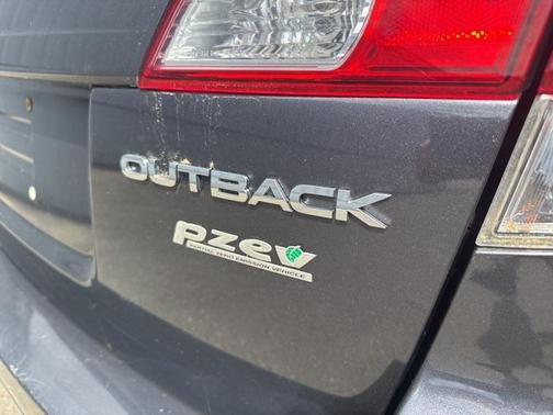 2012 Subaru Outback 2.5i Premium