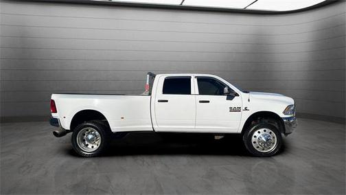 2018 RAM 3500 Tradesman Crew Cab 4x4 8' Box