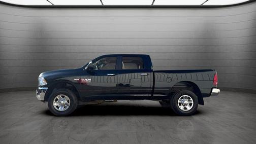 2018 RAM 3500 SLT Crew Cab 4x4 6'4' Box
