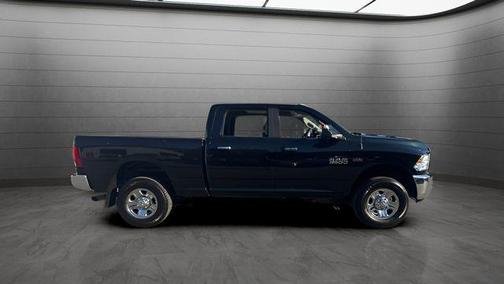 2018 RAM 3500 SLT Crew Cab 4x4 6'4' Box