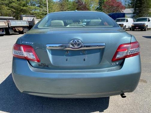 2010 Toyota Camry XLE