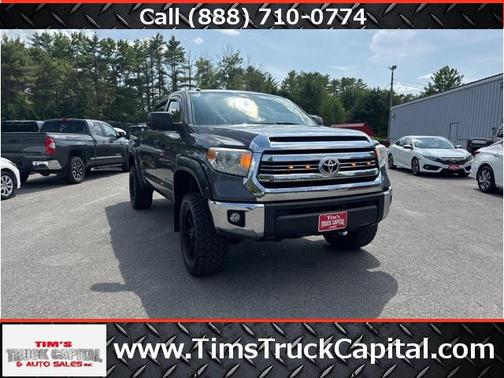 2017 Toyota Tundra SR5