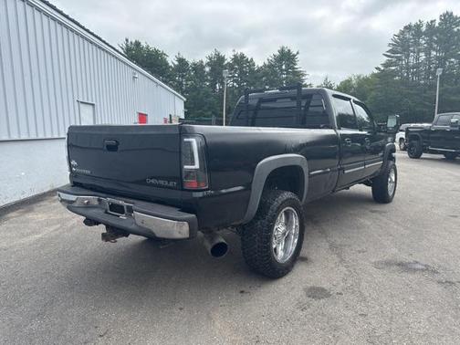 2005 Chevrolet Silverado 2500 LT H/D Crew Cab
