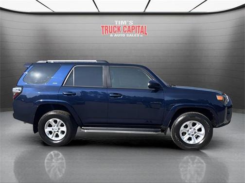 2022 Toyota 4Runner SR5