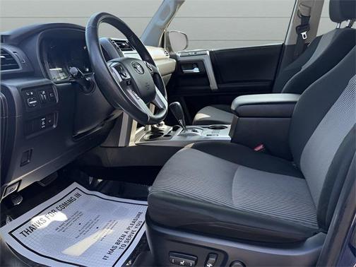 2022 Toyota 4Runner SR5