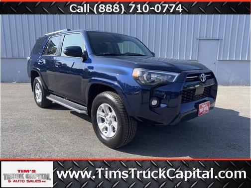 2022 Toyota 4Runner SR5