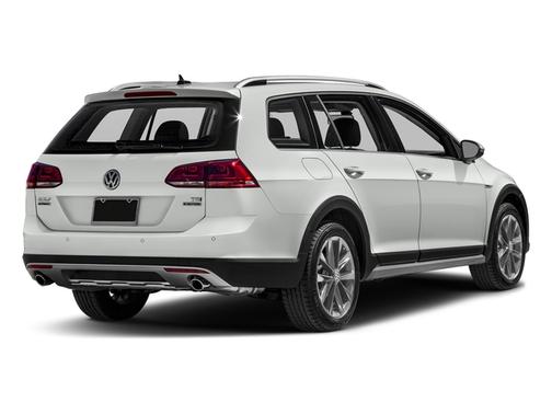 Pure White 2017 Volkswagen Golf Alltrack TSI SE