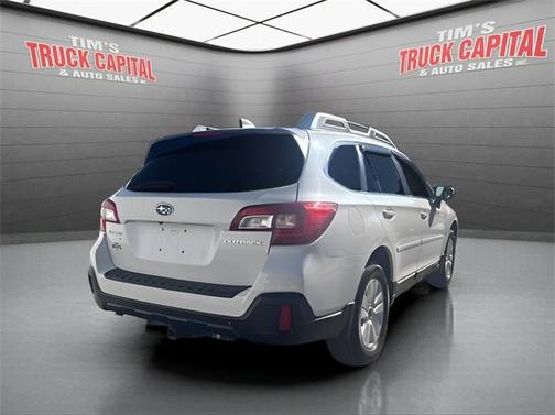 2018 Subaru Outback 2.5i Premium