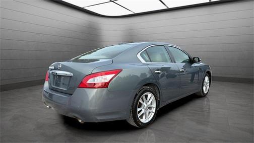 2011 Nissan Maxima SV