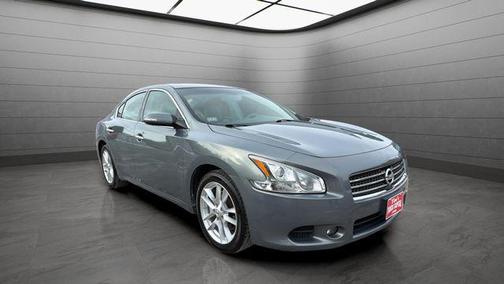 2011 Nissan Maxima SV