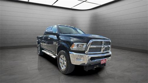 2018 RAM 2500 Laramie Crew Cab 4x4 6'4' Box