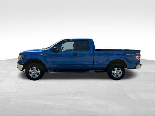 Blue Flame Metallic 2011 Ford F-150 XLT