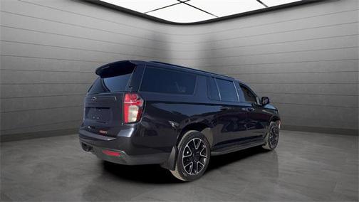 2022 Chevrolet Suburban RST