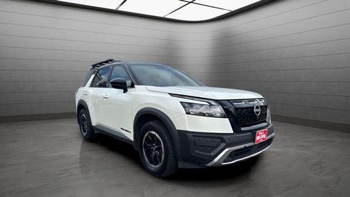 2024 Nissan Pathfinder Rock Creek 4WD