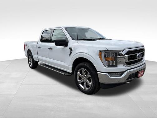 Oxford White 2021 Ford F-150 XLT