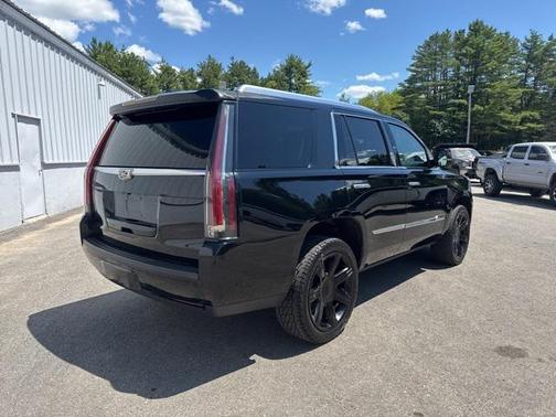 2015 Cadillac Escalade Luxury