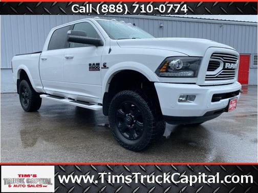 2018 RAM 2500 Laramie Crew Cab 4x4 6'4' Box