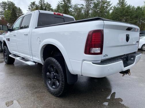 2018 RAM 2500 Laramie Crew Cab 4x4 6'4' Box