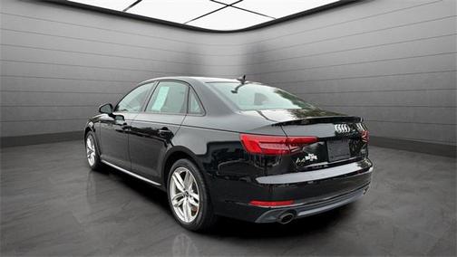 2017 Audi A4 Season of Audi Premium